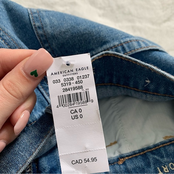 AMERICAN EAGLE | "Mom short" high waisted jean shorts - Picture 9 of 9